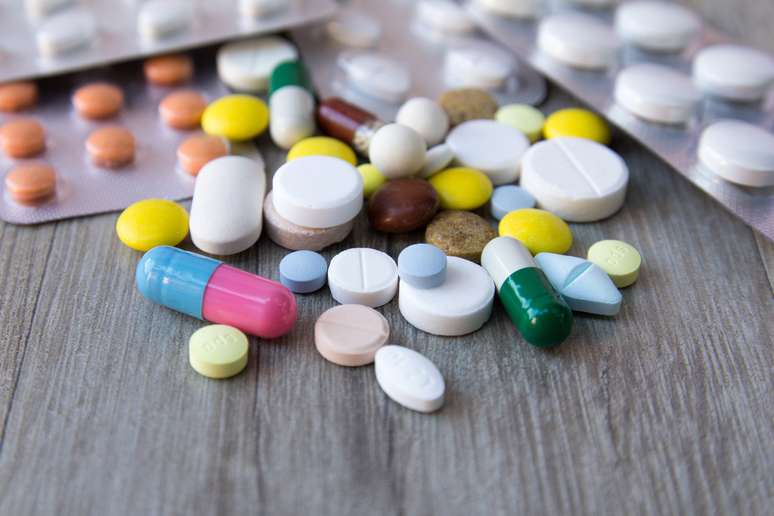 SIC Code 512 - Drugs, Drug Proprietaries, and Druggists' Sundries